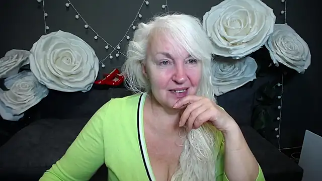 BlondyLeeBest online show from 14, 11, 2025