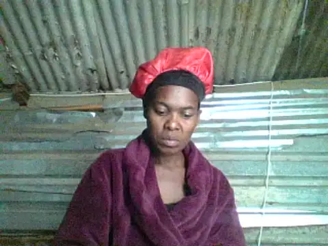 Snapshot of hairybushpussyxx1 chatting on 5, 12, 2024 hairybushpussyxx1 online show from 5, 12, 2024