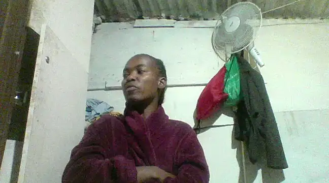 Snapshot of hairybushpussyxx1 chatting on 5, 1, 2025 hairybushpussyxx1 online show from 5, 1, 2025