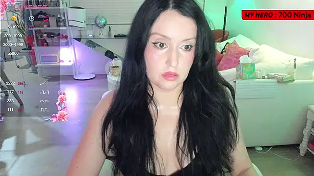 Snapshot of Vesaaa chatting on 18, 9, 2025 Vesaaa online show from 18, 9, 2025