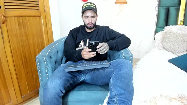 matteosantos online show from 18, 2, 2025