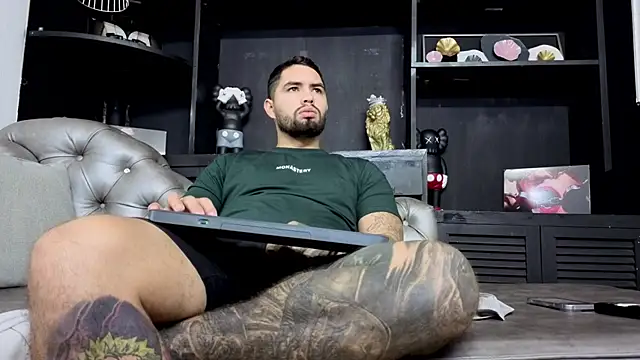 matteosantos online show from 14, 12, 2025