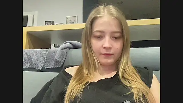 Snapshot of CharmingSarah chatting on 25, 2, 2026 CharmingSarah online show from 25, 2, 2026