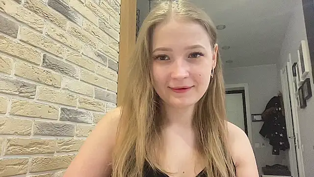 Snapshot of CharmingSarah chatting on 26, 3, 2026 CharmingSarah online show from 26, 3, 2026