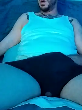 LoGaNfree88 online show from 10, 10, 2025