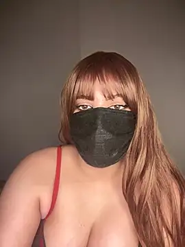 Amber-Queen online show from 3, 1, 2025