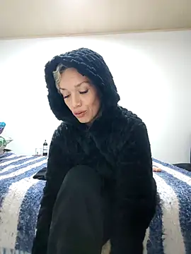 sexymarilyncolombia online show from 9, 3, 2025