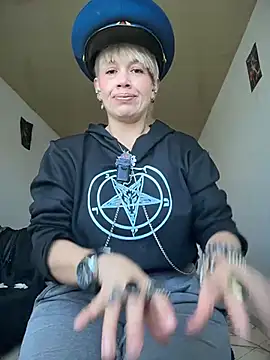 sexymarilyncolombia online show from 4, 4, 2026