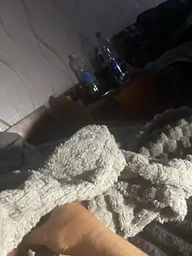 Snapshot of 1981-AZ chatting on 28, 4, 2026 1981-AZ online show from 28, 4, 2026