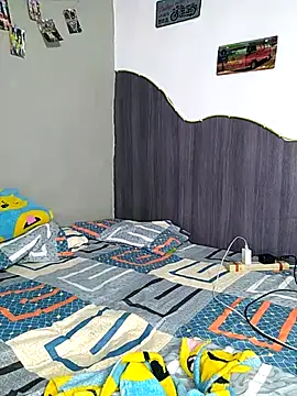 Snapshot of Little_Naughty_Nicole chatting on 10, 4, 2026 Little Naughty Nicole online show from 10, 4, 2026