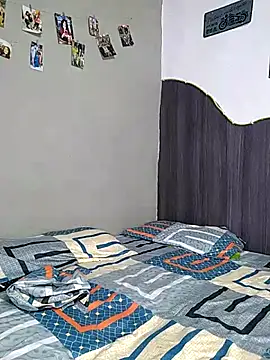 Snapshot of Little_Naughty_Nicole chatting on 15, 4, 2026 Little Naughty Nicole online show from 15, 4, 2026