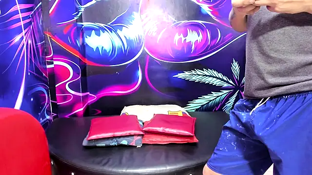 Snapshot of miacam-hot chatting on 29, 10, 2025 miacam-hot online show from 29, 10, 2025