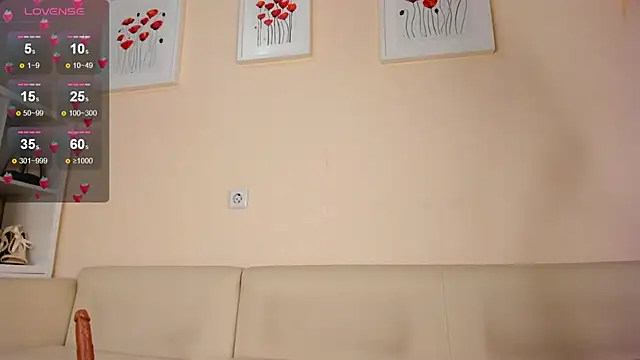 Snapshot of rosa_mariposa_ chatting on 10, 12, 2024 rosa mariposa online show from 10, 12, 2024