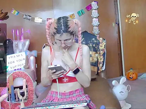 Skinygirl online show from 1, 11, 2025