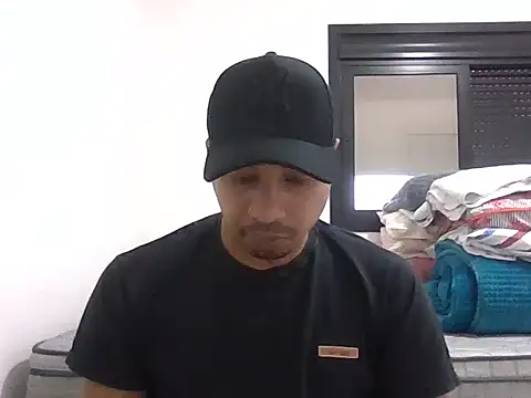 Juninho10c online show from 2, 11, 2025