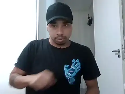 Juninho10c online show from 8, 11, 2025