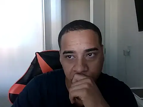 Juninho10c online show from 18, 11, 2025