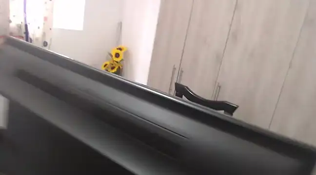 agatfox online show from 4, 1, 2025