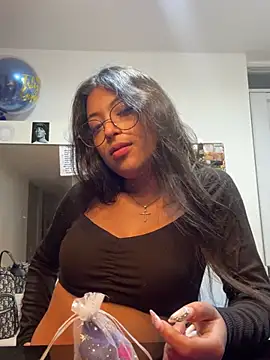 vaness weet online show from 8, 1, 2025