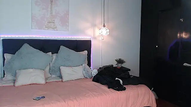 vaness weet online show from 10, 1, 2025