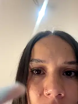 Snapshot of AmaranthaLovers_ chatting on 5, 12, 2025 AmaranthaLovers online show from 5, 12, 2025