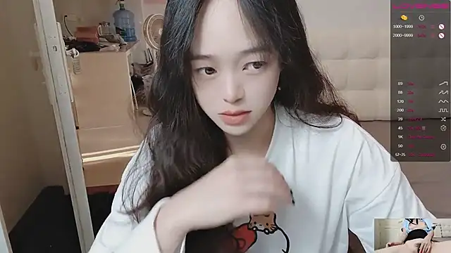 QiuPeiPeimmm online show from 15, 12, 2025