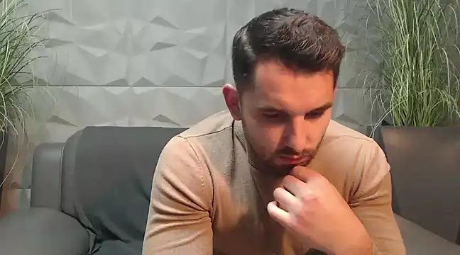 Snapshot of Antoniodiamond chatting on 7, 12, 2024 Antoniodiamond online show from 7, 12, 2024