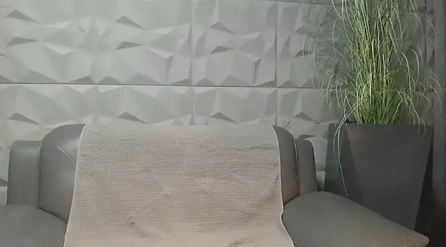 Snapshot of Antoniodiamond chatting on 1, 2, 2025 Antoniodiamond online show from 1, 2, 2025