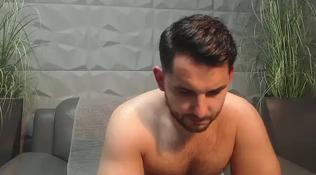 Snapshot of Antoniodiamond chatting on 8, 2, 2025 Antoniodiamond online show from 8, 2, 2025