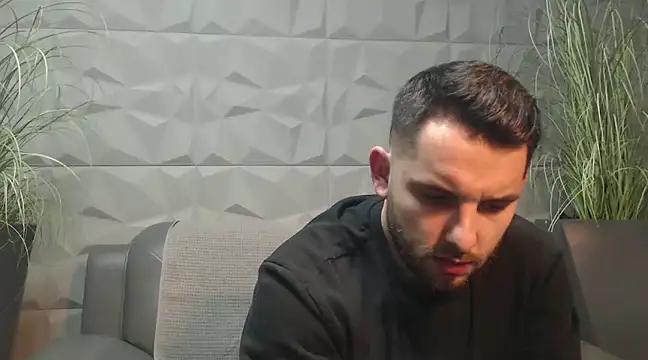 Snapshot of Antoniodiamond chatting on 14, 2, 2025 Antoniodiamond online show from 14, 2, 2025