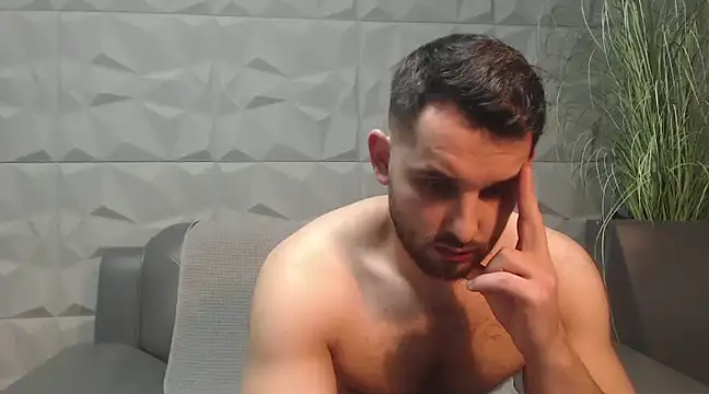 Snapshot of Antoniodiamond chatting on 14, 2, 2025 Antoniodiamond online show from 14, 2, 2025