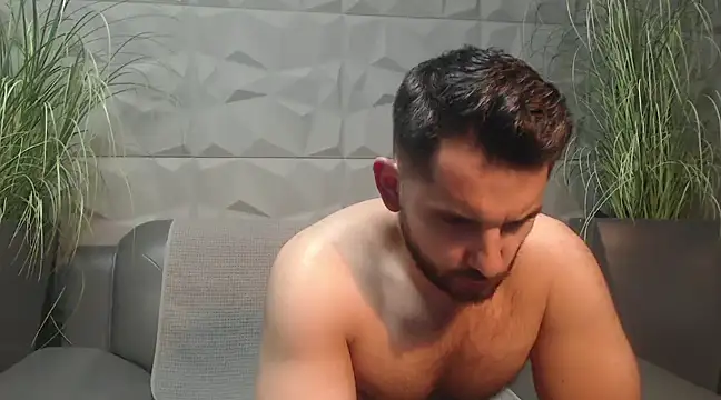 Snapshot of Antoniodiamond chatting on 19, 2, 2025 Antoniodiamond online show from 19, 2, 2025