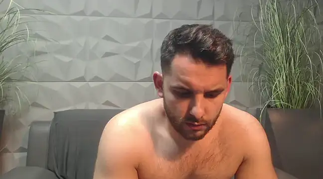 Snapshot of Antoniodiamond chatting on 10, 3, 2025 Antoniodiamond online show from 10, 3, 2025