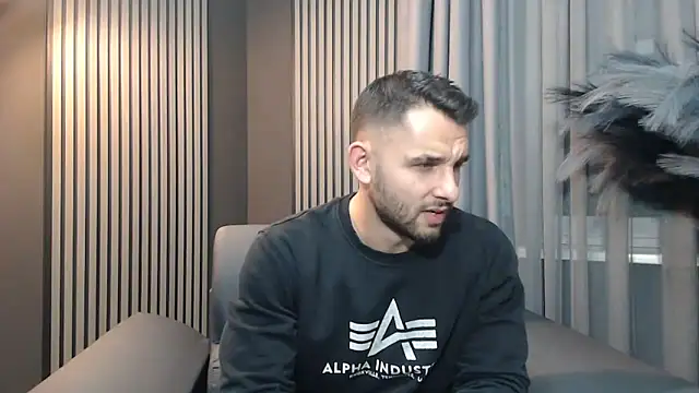 Snapshot of Antoniodiamond chatting on 19, 9, 2025 Antoniodiamond online show from 19, 9, 2025