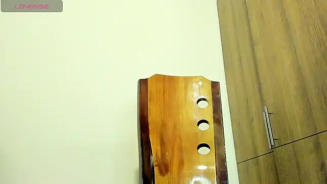 Snapshot of Bessie32 chatting on 10, 4, 2026 Bessie32 online show from 10, 4, 2026