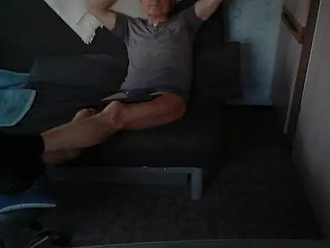 kiam471 online show from 4, 3, 2025