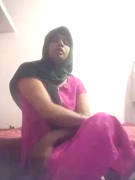 Snapshot of sonalicrossy chatting on 29, 4, 2026 sonalicrossy online show from 29, 4, 2026