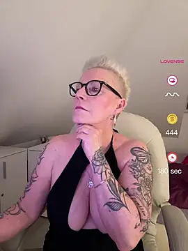 German Milf online show from 11, 5, 2026