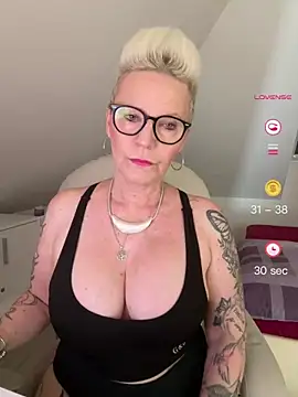 German Milf online show from 7, 6, 2026