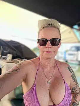 German Milf online show from 17, 6, 2026