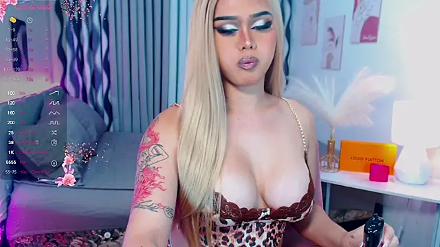 Ella Fantasiax online show from 23, 1, 2025