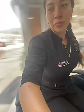 Snapshot of daniela_henao chatting on 11, 3, 2026 daniela henao online show from 11, 3, 2026