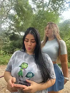 daniela henao online show from 23, 6, 2026