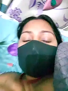 Snapshot of Shristiprakash0 chatting on 18, 11, 2025 Shristiprakash0 online show from 18, 11, 2025