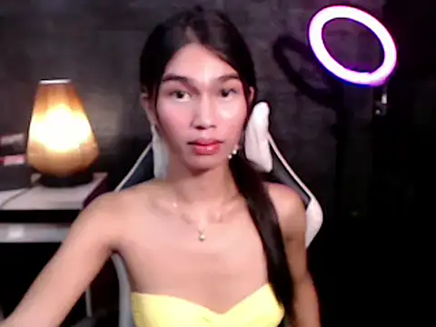 Snapshot of ToKeNa chatting on 23, 3, 2025 ToKeNa online show from 23, 3, 2025
