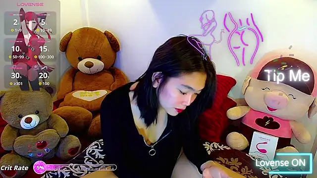 TR4NSCUTI3 online show from 24, 3, 2026