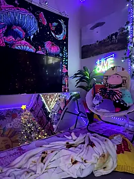 Cutiepiespanks online show from 24, 11, 2025