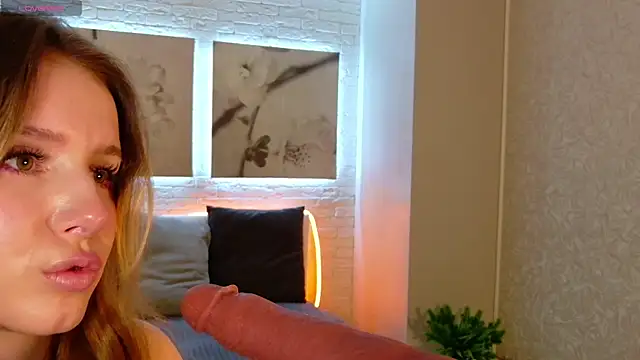 Snapshot of Betty_June chatting on 31, 3, 2026 Betty June online show from 31, 3, 2026