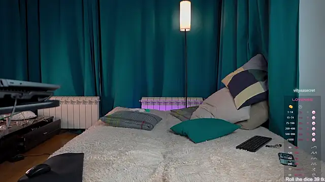 VIktorSecret online show from 22, 12, 2025