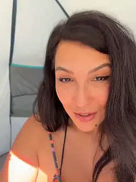 Snapshot of Cataleya80 chatting on 1, 6, 2026 Cataleya80 online show from 1, 6, 2026